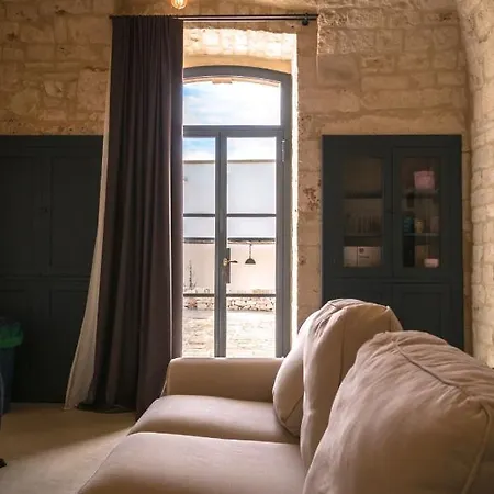 Helloapulia - L'Aia Di Cucumo Charming Accommodations *