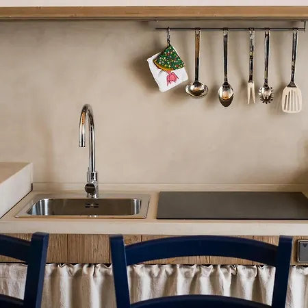 Helloapulia - L'Aia Di Cucumo Charming Accommodations *
