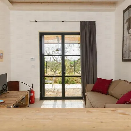 Helloapulia - L'Aia Di Cucumo Charming Accommodations * Castellana Grotte